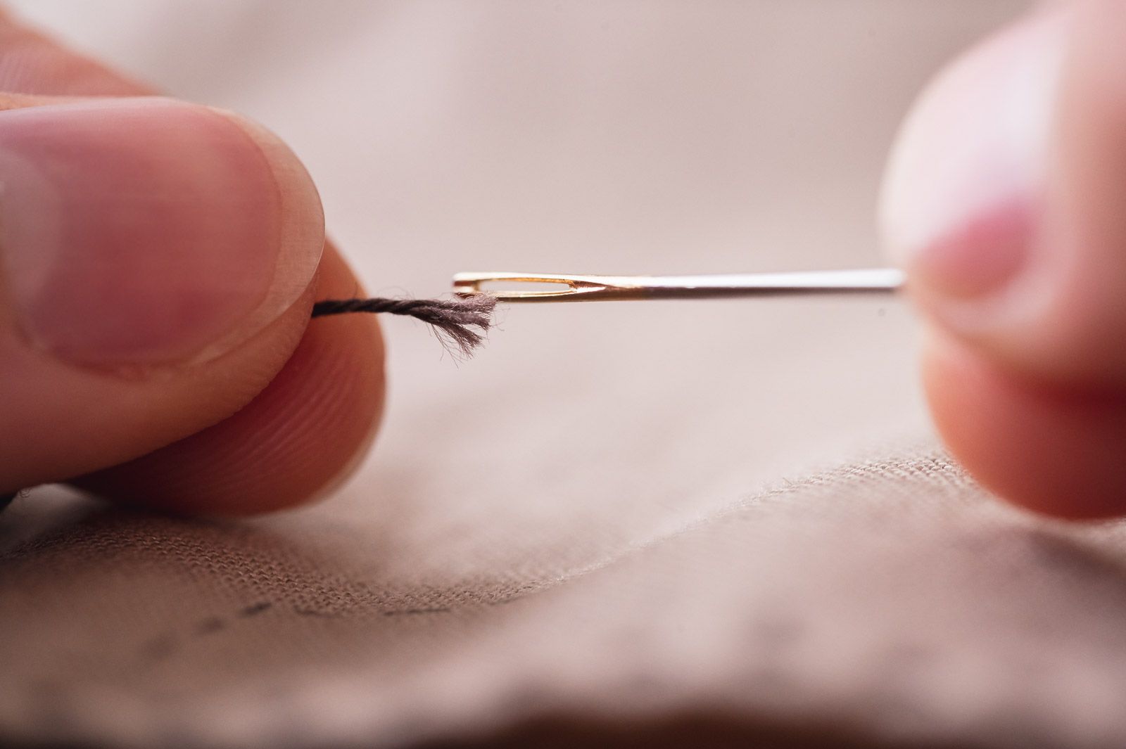 How to easily thread a needle for sashiko｜The loop technique